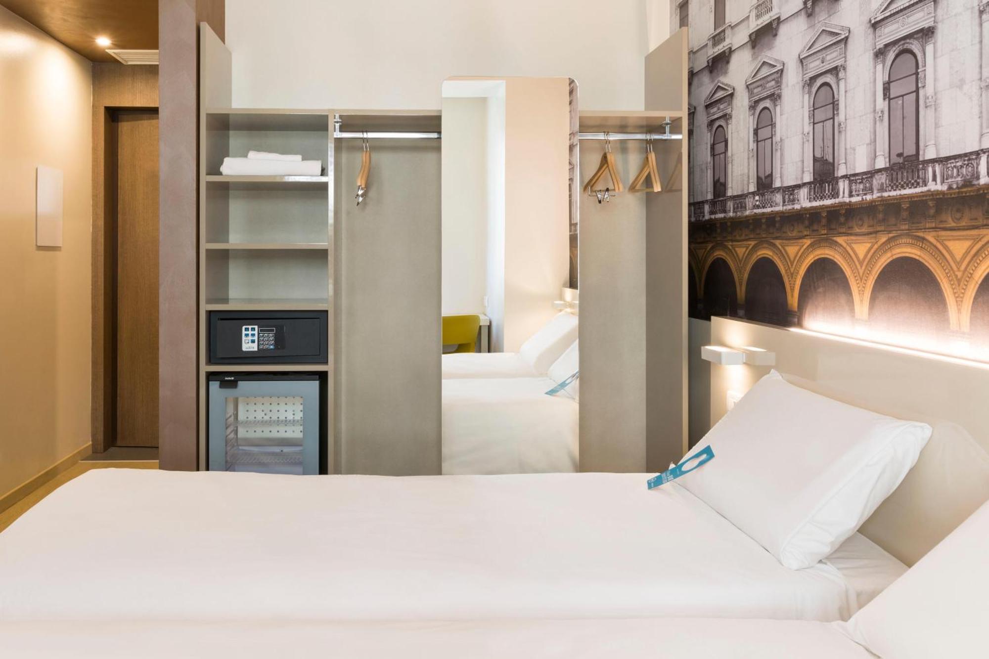 B&B Hotel Milano Central Station Eksteriør billede