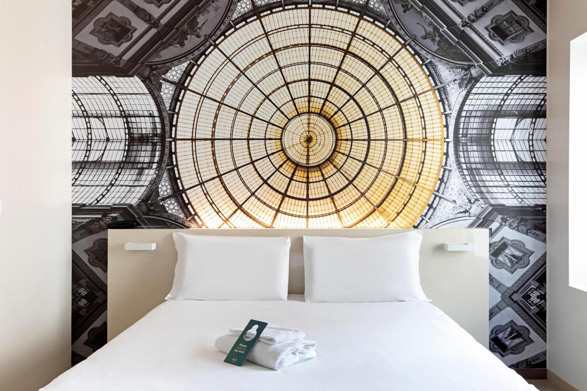 B&B Hotel Milano Central Station Eksteriør billede