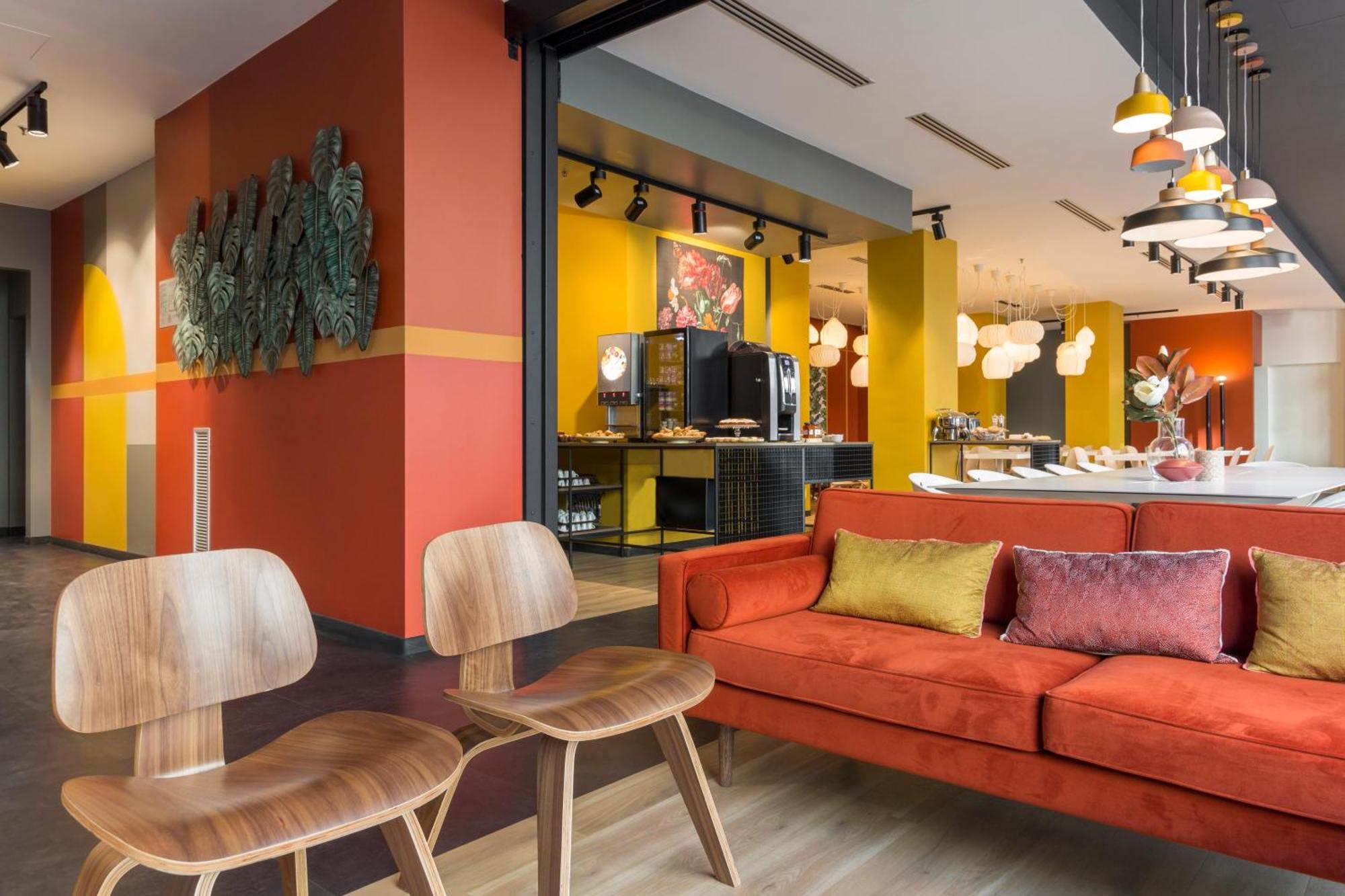 B&B Hotel Milano Central Station Eksteriør billede