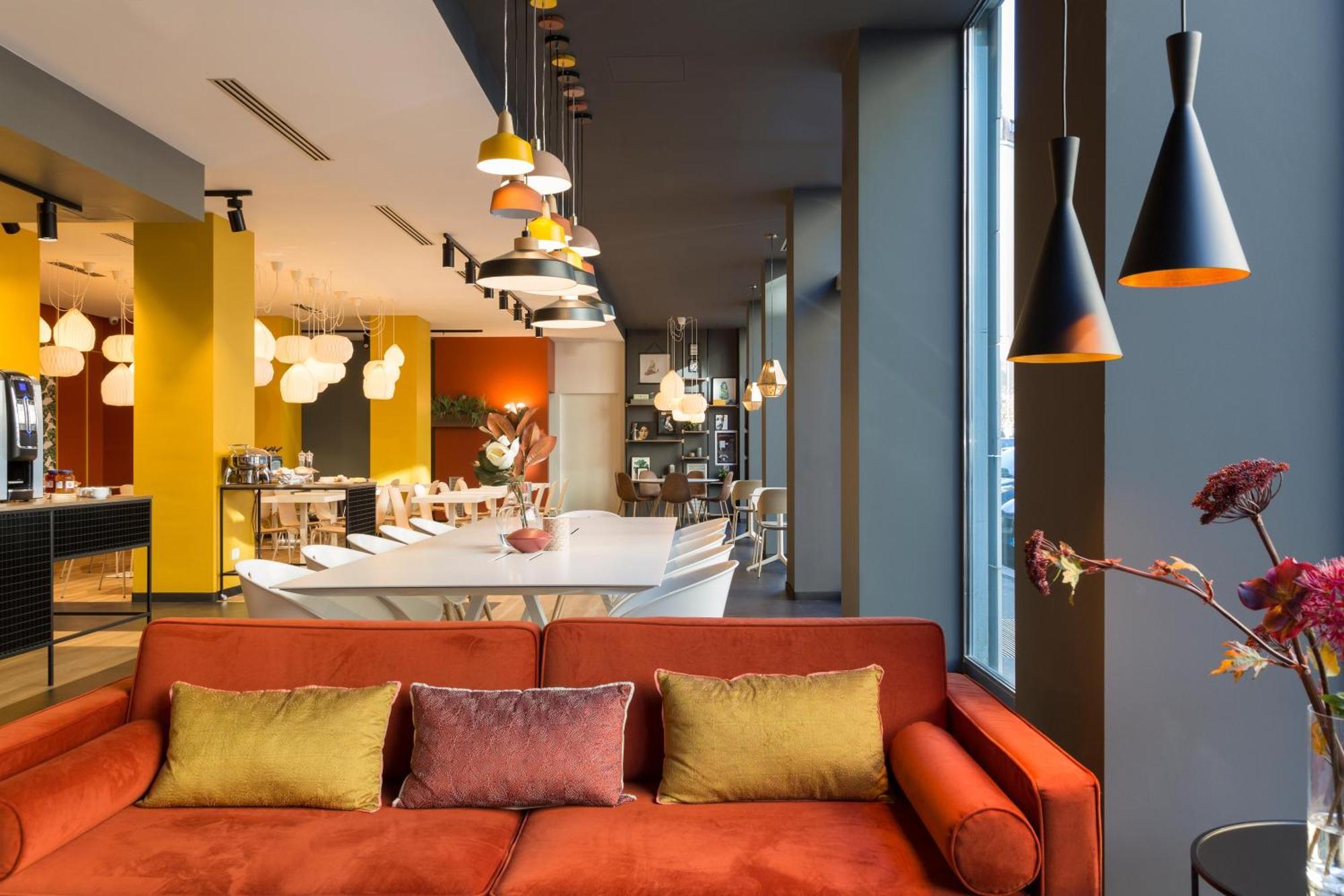 B&B Hotel Milano Central Station Eksteriør billede